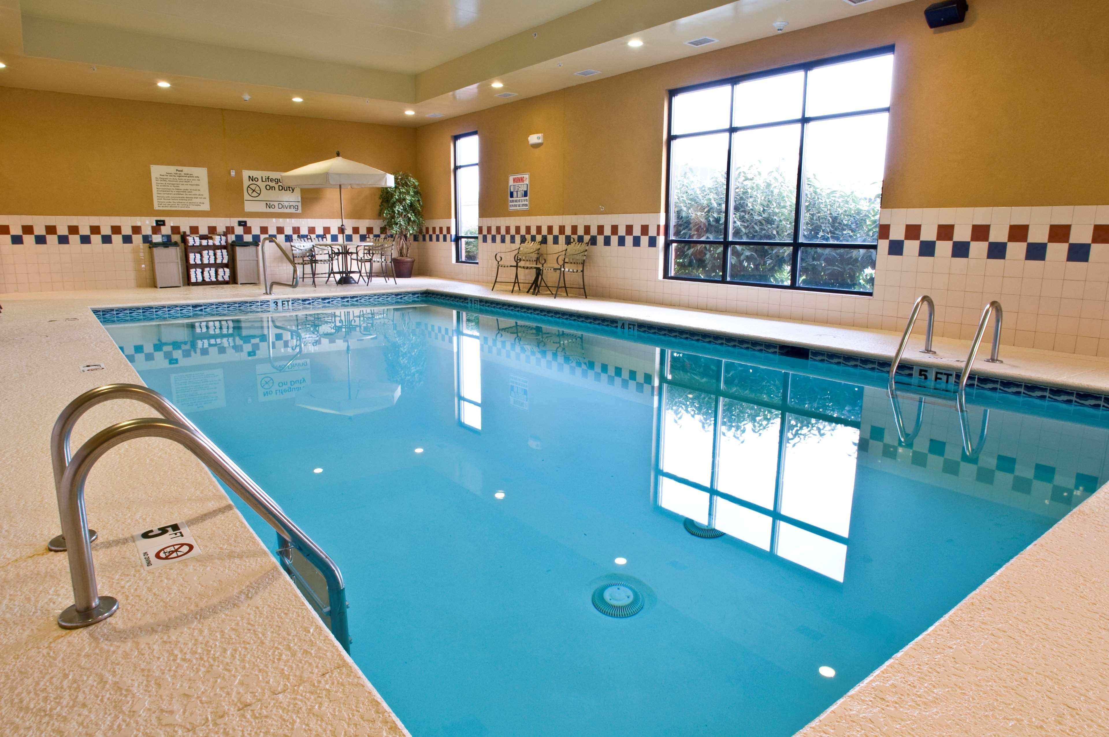 Hampton Inn & Suites Cincinnati-Union Centre West Chester Facilities photo